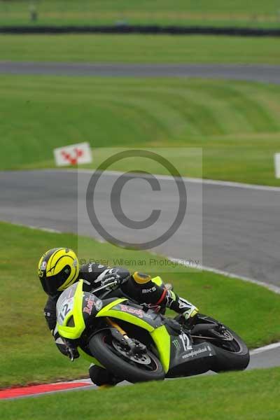 Motorcycle action photographs;Trackday digital images;cadwell;cadwell park photographs;event digital images;eventdigitalimages;motor racing louth lincolnshire;no limits trackday;peter wileman photography;trackday;trackday photos