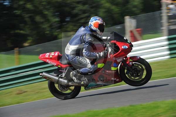 Motorcycle action photographs;Trackday digital images;cadwell;cadwell park photographs;event digital images;eventdigitalimages;motor racing louth lincolnshire;no limits trackday;peter wileman photography;trackday;trackday photos