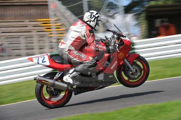 Motorcycle action photographs;Trackday digital images;cadwell;cadwell park photographs;event digital images;eventdigitalimages;motor racing louth lincolnshire;no limits trackday;peter wileman photography;trackday;trackday photos
