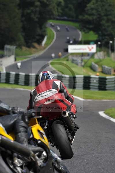 Motorcycle action photographs;Trackday digital images;cadwell;cadwell park photographs;event digital images;eventdigitalimages;motor racing louth lincolnshire;no limits trackday;peter wileman photography;trackday;trackday photos