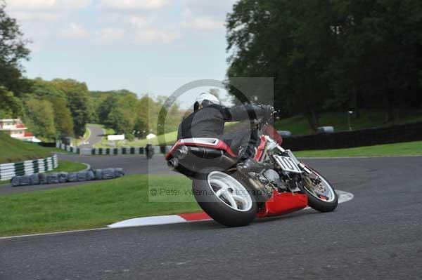 Motorcycle action photographs;Trackday digital images;cadwell;cadwell park photographs;event digital images;eventdigitalimages;motor racing louth lincolnshire;no limits trackday;peter wileman photography;trackday;trackday photos