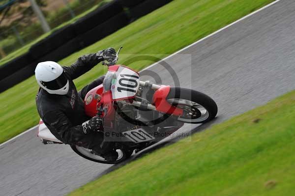 Motorcycle action photographs;Trackday digital images;cadwell;cadwell park photographs;event digital images;eventdigitalimages;motor racing louth lincolnshire;no limits trackday;peter wileman photography;trackday;trackday photos
