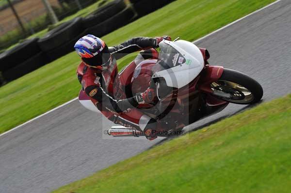 Motorcycle action photographs;Trackday digital images;cadwell;cadwell park photographs;event digital images;eventdigitalimages;motor racing louth lincolnshire;no limits trackday;peter wileman photography;trackday;trackday photos