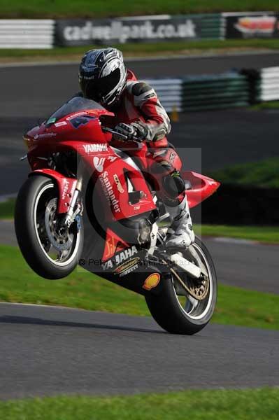 Motorcycle action photographs;Trackday digital images;cadwell;cadwell park photographs;event digital images;eventdigitalimages;motor racing louth lincolnshire;no limits trackday;peter wileman photography;trackday;trackday photos