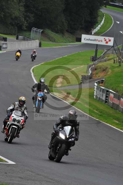 Motorcycle action photographs;Trackday digital images;cadwell;cadwell park photographs;event digital images;eventdigitalimages;motor racing louth lincolnshire;no limits trackday;peter wileman photography;trackday;trackday photos