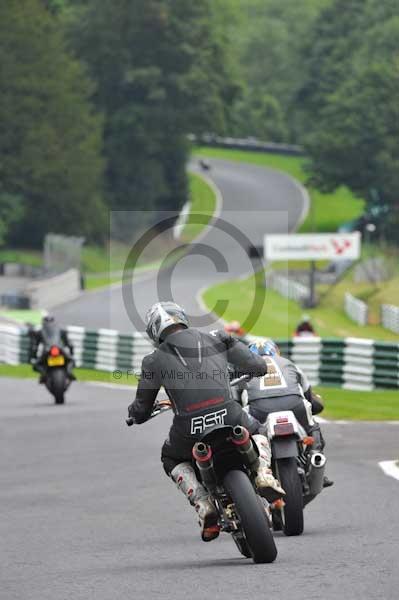 Motorcycle action photographs;Trackday digital images;cadwell;cadwell park photographs;event digital images;eventdigitalimages;motor racing louth lincolnshire;no limits trackday;peter wileman photography;trackday;trackday photos