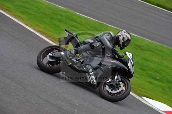 Motorcycle action photographs;Trackday digital images;cadwell;cadwell park photographs;event digital images;eventdigitalimages;motor racing louth lincolnshire;no limits trackday;peter wileman photography;trackday;trackday photos