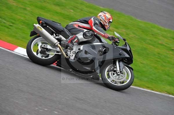 Motorcycle action photographs;Trackday digital images;cadwell;cadwell park photographs;event digital images;eventdigitalimages;motor racing louth lincolnshire;no limits trackday;peter wileman photography;trackday;trackday photos