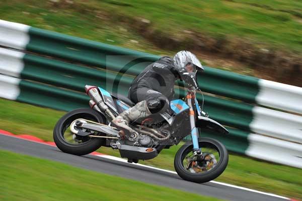 Motorcycle action photographs;Trackday digital images;cadwell;cadwell park photographs;event digital images;eventdigitalimages;motor racing louth lincolnshire;no limits trackday;peter wileman photography;trackday;trackday photos