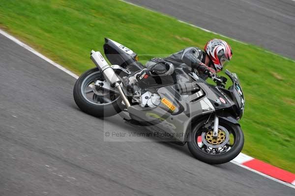 Motorcycle action photographs;Trackday digital images;cadwell;cadwell park photographs;event digital images;eventdigitalimages;motor racing louth lincolnshire;no limits trackday;peter wileman photography;trackday;trackday photos