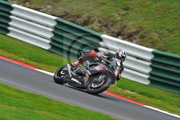Motorcycle action photographs;Trackday digital images;cadwell;cadwell park photographs;event digital images;eventdigitalimages;motor racing louth lincolnshire;no limits trackday;peter wileman photography;trackday;trackday photos