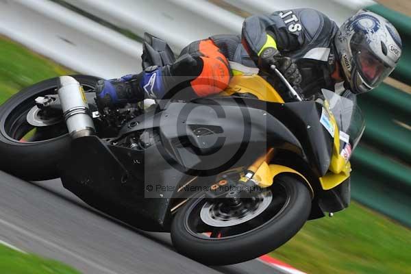 Motorcycle action photographs;Trackday digital images;cadwell;cadwell park photographs;event digital images;eventdigitalimages;motor racing louth lincolnshire;no limits trackday;peter wileman photography;trackday;trackday photos