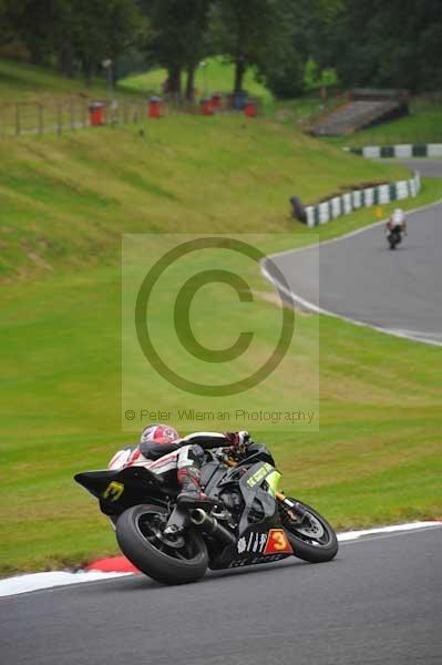 Motorcycle action photographs;Trackday digital images;cadwell;cadwell park photographs;event digital images;eventdigitalimages;motor racing louth lincolnshire;no limits trackday;peter wileman photography;trackday;trackday photos