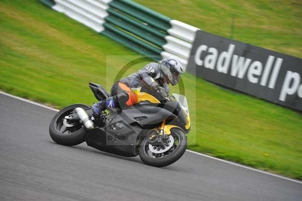 Motorcycle action photographs;Trackday digital images;cadwell;cadwell park photographs;event digital images;eventdigitalimages;motor racing louth lincolnshire;no limits trackday;peter wileman photography;trackday;trackday photos