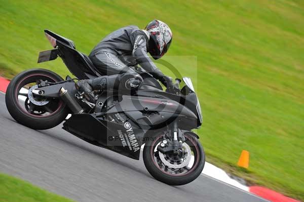Motorcycle action photographs;Trackday digital images;cadwell;cadwell park photographs;event digital images;eventdigitalimages;motor racing louth lincolnshire;no limits trackday;peter wileman photography;trackday;trackday photos