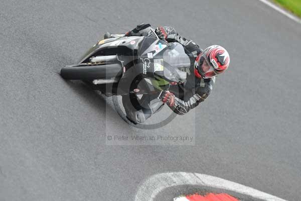 Motorcycle action photographs;Trackday digital images;cadwell;cadwell park photographs;event digital images;eventdigitalimages;motor racing louth lincolnshire;no limits trackday;peter wileman photography;trackday;trackday photos