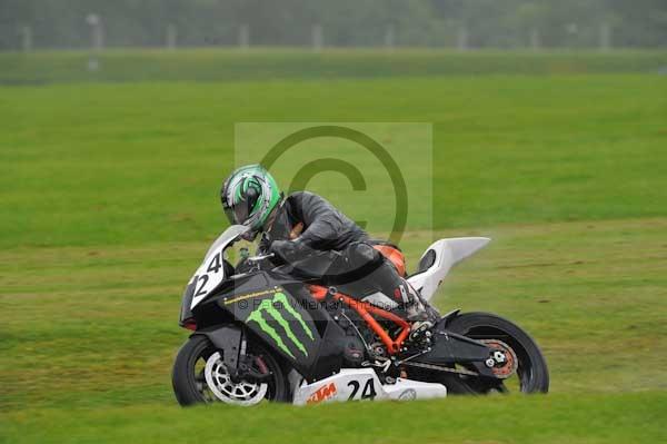 Motorcycle action photographs;Trackday digital images;cadwell;cadwell park photographs;event digital images;eventdigitalimages;motor racing louth lincolnshire;no limits trackday;peter wileman photography;trackday;trackday photos