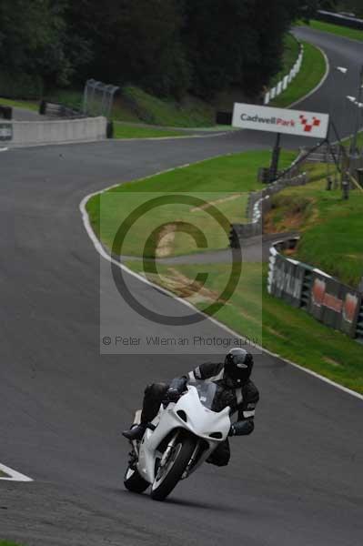 Motorcycle action photographs;Trackday digital images;cadwell;cadwell park photographs;event digital images;eventdigitalimages;motor racing louth lincolnshire;no limits trackday;peter wileman photography;trackday;trackday photos