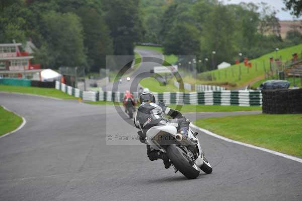 Motorcycle action photographs;Trackday digital images;cadwell;cadwell park photographs;event digital images;eventdigitalimages;motor racing louth lincolnshire;no limits trackday;peter wileman photography;trackday;trackday photos