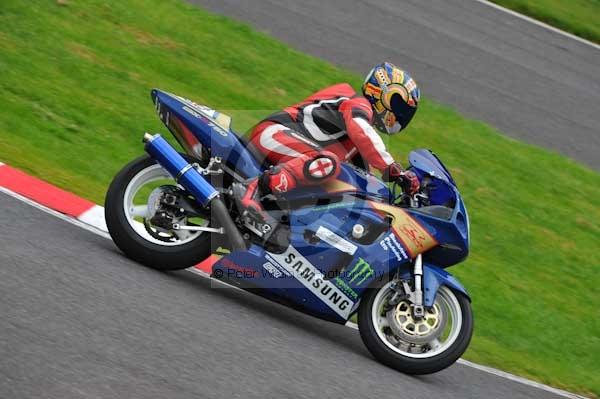 Motorcycle action photographs;Trackday digital images;cadwell;cadwell park photographs;event digital images;eventdigitalimages;motor racing louth lincolnshire;no limits trackday;peter wileman photography;trackday;trackday photos