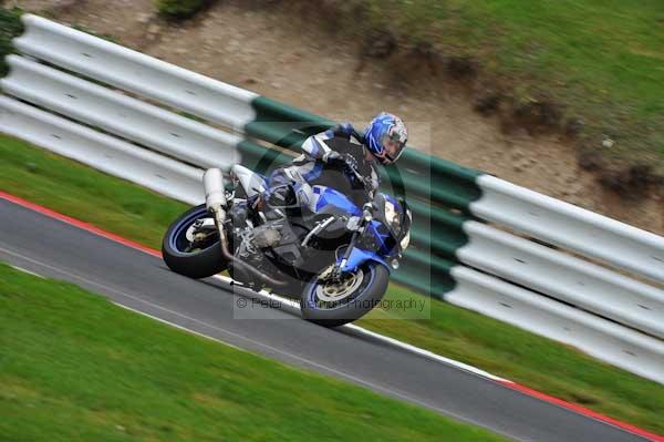 Motorcycle action photographs;Trackday digital images;cadwell;cadwell park photographs;event digital images;eventdigitalimages;motor racing louth lincolnshire;no limits trackday;peter wileman photography;trackday;trackday photos