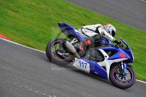 Motorcycle action photographs;Trackday digital images;cadwell;cadwell park photographs;event digital images;eventdigitalimages;motor racing louth lincolnshire;no limits trackday;peter wileman photography;trackday;trackday photos