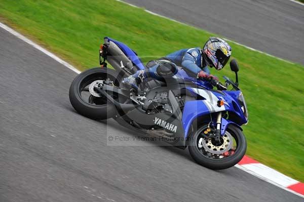 Motorcycle action photographs;Trackday digital images;cadwell;cadwell park photographs;event digital images;eventdigitalimages;motor racing louth lincolnshire;no limits trackday;peter wileman photography;trackday;trackday photos