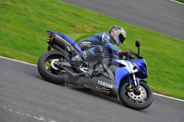 Motorcycle action photographs;Trackday digital images;cadwell;cadwell park photographs;event digital images;eventdigitalimages;motor racing louth lincolnshire;no limits trackday;peter wileman photography;trackday;trackday photos