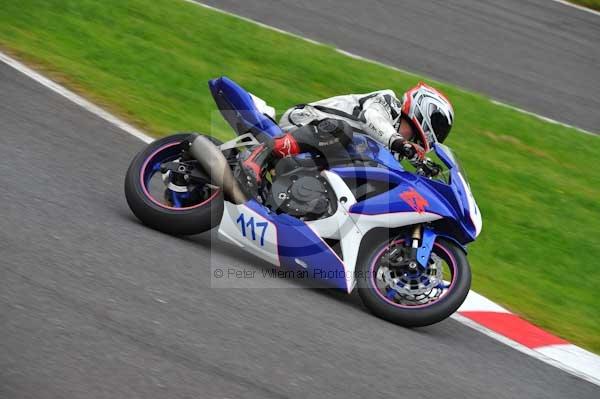 Motorcycle action photographs;Trackday digital images;cadwell;cadwell park photographs;event digital images;eventdigitalimages;motor racing louth lincolnshire;no limits trackday;peter wileman photography;trackday;trackday photos