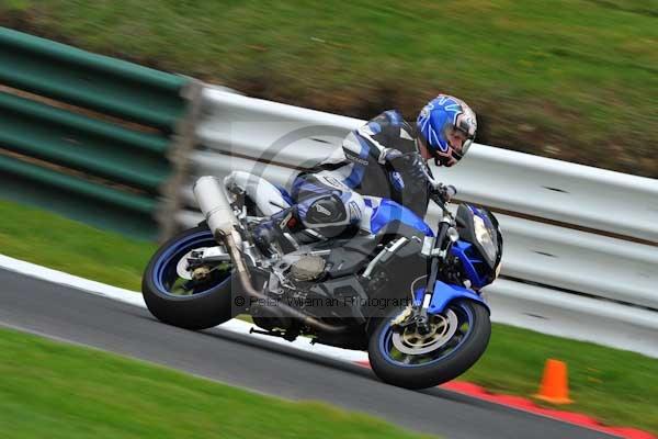 Motorcycle action photographs;Trackday digital images;cadwell;cadwell park photographs;event digital images;eventdigitalimages;motor racing louth lincolnshire;no limits trackday;peter wileman photography;trackday;trackday photos