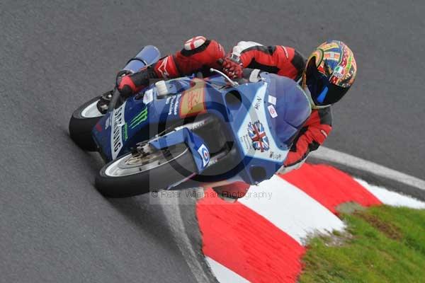 Motorcycle action photographs;Trackday digital images;cadwell;cadwell park photographs;event digital images;eventdigitalimages;motor racing louth lincolnshire;no limits trackday;peter wileman photography;trackday;trackday photos