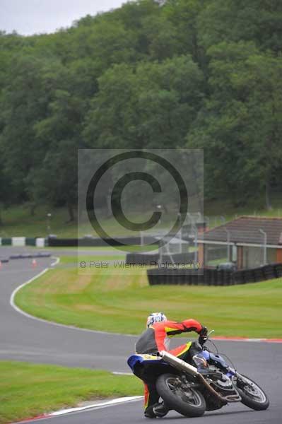 Motorcycle action photographs;Trackday digital images;cadwell;cadwell park photographs;event digital images;eventdigitalimages;motor racing louth lincolnshire;no limits trackday;peter wileman photography;trackday;trackday photos