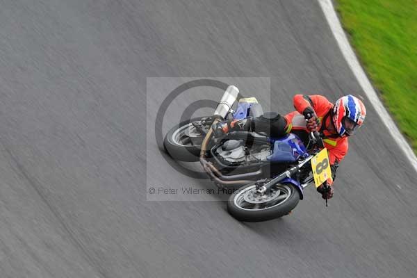 Motorcycle action photographs;Trackday digital images;cadwell;cadwell park photographs;event digital images;eventdigitalimages;motor racing louth lincolnshire;no limits trackday;peter wileman photography;trackday;trackday photos
