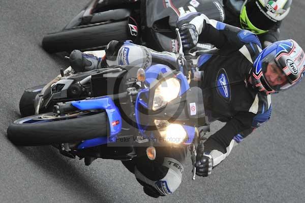 Motorcycle action photographs;Trackday digital images;cadwell;cadwell park photographs;event digital images;eventdigitalimages;motor racing louth lincolnshire;no limits trackday;peter wileman photography;trackday;trackday photos