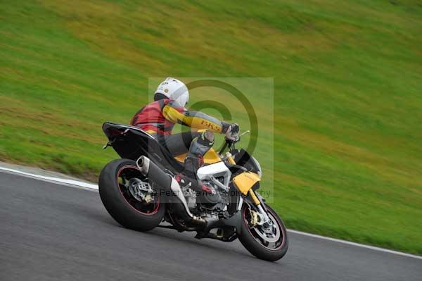 Motorcycle action photographs;Trackday digital images;cadwell;cadwell park photographs;event digital images;eventdigitalimages;motor racing louth lincolnshire;no limits trackday;peter wileman photography;trackday;trackday photos