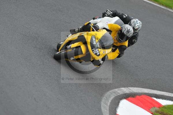 Motorcycle action photographs;Trackday digital images;cadwell;cadwell park photographs;event digital images;eventdigitalimages;motor racing louth lincolnshire;no limits trackday;peter wileman photography;trackday;trackday photos
