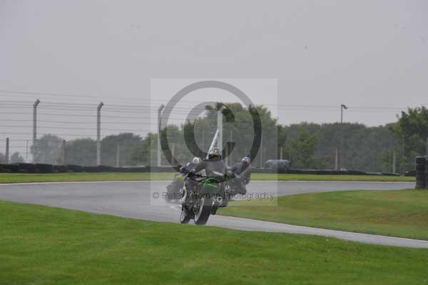 Motorcycle action photographs;Trackday digital images;cadwell;cadwell park photographs;event digital images;eventdigitalimages;motor racing louth lincolnshire;no limits trackday;peter wileman photography;trackday;trackday photos