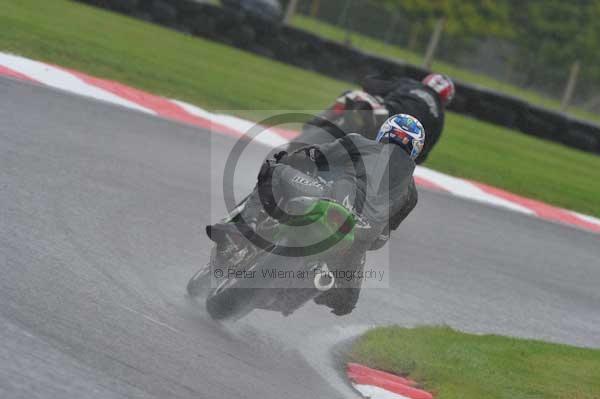 Motorcycle action photographs;Trackday digital images;cadwell;cadwell park photographs;event digital images;eventdigitalimages;motor racing louth lincolnshire;no limits trackday;peter wileman photography;trackday;trackday photos