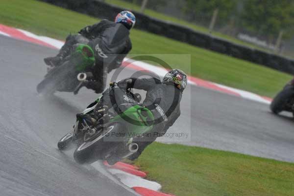 Motorcycle action photographs;Trackday digital images;cadwell;cadwell park photographs;event digital images;eventdigitalimages;motor racing louth lincolnshire;no limits trackday;peter wileman photography;trackday;trackday photos