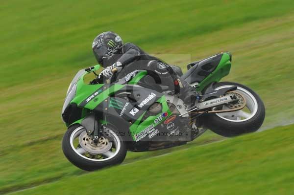 Motorcycle action photographs;Trackday digital images;cadwell;cadwell park photographs;event digital images;eventdigitalimages;motor racing louth lincolnshire;no limits trackday;peter wileman photography;trackday;trackday photos