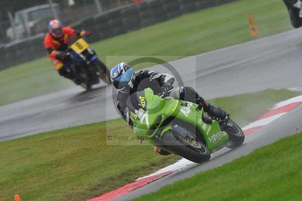 Motorcycle action photographs;Trackday digital images;cadwell;cadwell park photographs;event digital images;eventdigitalimages;motor racing louth lincolnshire;no limits trackday;peter wileman photography;trackday;trackday photos