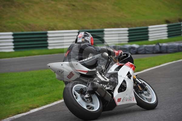 Motorcycle action photographs;Trackday digital images;cadwell;cadwell park photographs;event digital images;eventdigitalimages;motor racing louth lincolnshire;no limits trackday;peter wileman photography;trackday;trackday photos