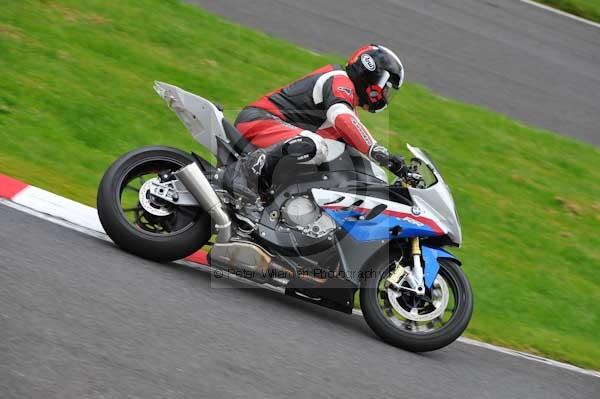 Motorcycle action photographs;Trackday digital images;cadwell;cadwell park photographs;event digital images;eventdigitalimages;motor racing louth lincolnshire;no limits trackday;peter wileman photography;trackday;trackday photos
