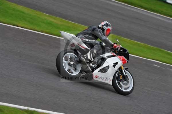 Motorcycle action photographs;Trackday digital images;cadwell;cadwell park photographs;event digital images;eventdigitalimages;motor racing louth lincolnshire;no limits trackday;peter wileman photography;trackday;trackday photos