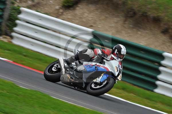 Motorcycle action photographs;Trackday digital images;cadwell;cadwell park photographs;event digital images;eventdigitalimages;motor racing louth lincolnshire;no limits trackday;peter wileman photography;trackday;trackday photos