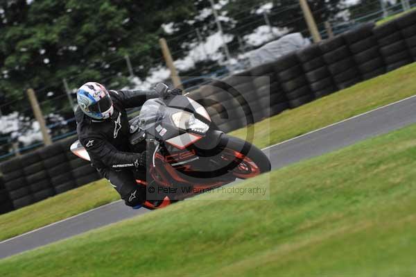 Motorcycle action photographs;Trackday digital images;cadwell;cadwell park photographs;event digital images;eventdigitalimages;motor racing louth lincolnshire;no limits trackday;peter wileman photography;trackday;trackday photos