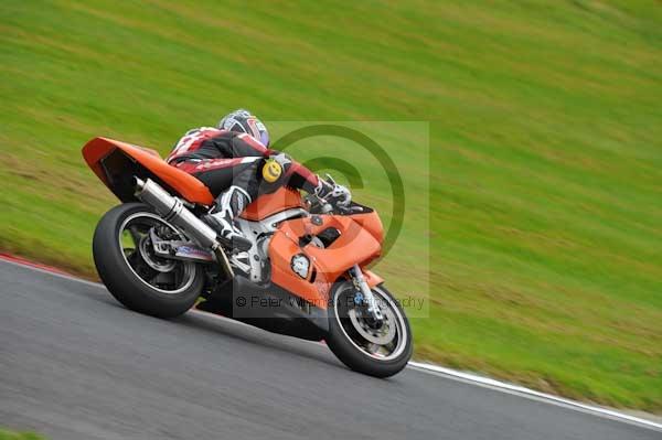 Motorcycle action photographs;Trackday digital images;cadwell;cadwell park photographs;event digital images;eventdigitalimages;motor racing louth lincolnshire;no limits trackday;peter wileman photography;trackday;trackday photos