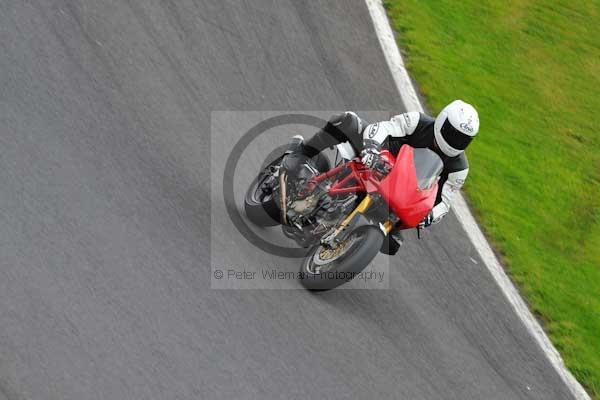Motorcycle action photographs;Trackday digital images;cadwell;cadwell park photographs;event digital images;eventdigitalimages;motor racing louth lincolnshire;no limits trackday;peter wileman photography;trackday;trackday photos