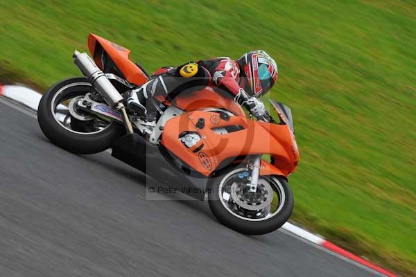 Motorcycle action photographs;Trackday digital images;cadwell;cadwell park photographs;event digital images;eventdigitalimages;motor racing louth lincolnshire;no limits trackday;peter wileman photography;trackday;trackday photos