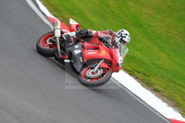 Motorcycle action photographs;Trackday digital images;cadwell;cadwell park photographs;event digital images;eventdigitalimages;motor racing louth lincolnshire;no limits trackday;peter wileman photography;trackday;trackday photos